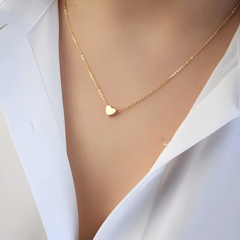 Captivating Minimalist Clavicle Necklace