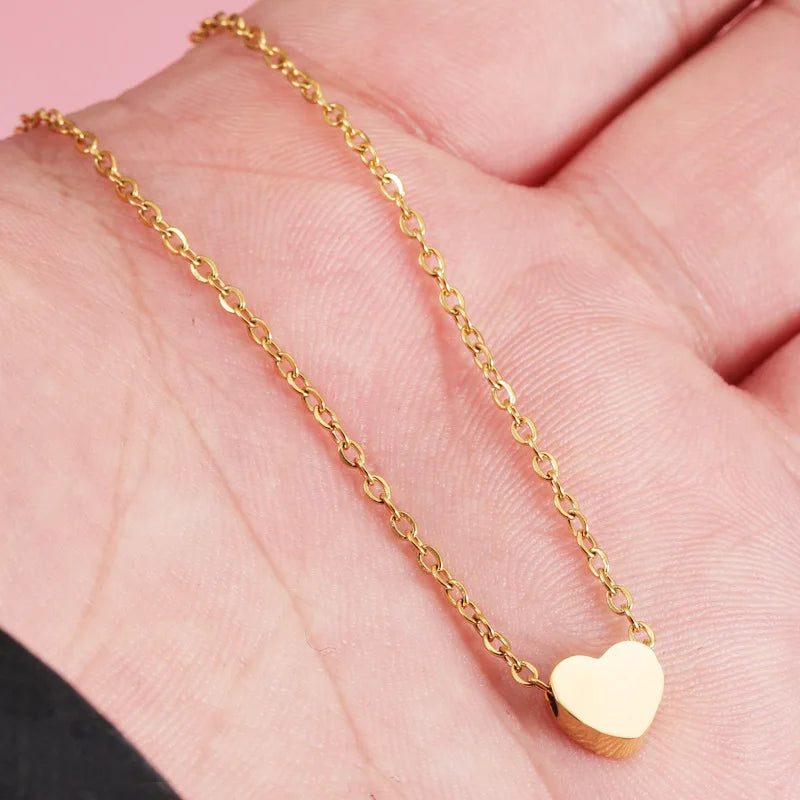 Captivating Minimalist Clavicle Necklace