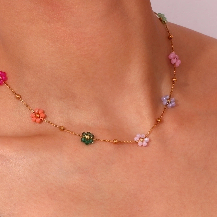 Little Flower Pendant Necklace