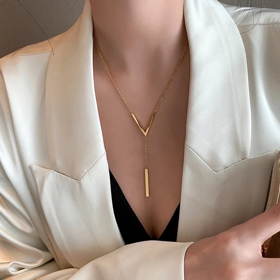 Vibrant V Necklace