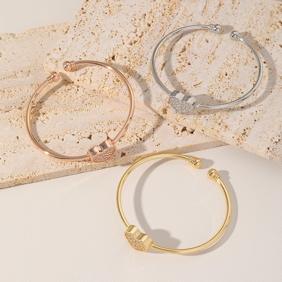 Jewelry Elegant Vintage Style Romantic Heart Shape Copper Zircon 18K Gold Plated Inlay Bangle