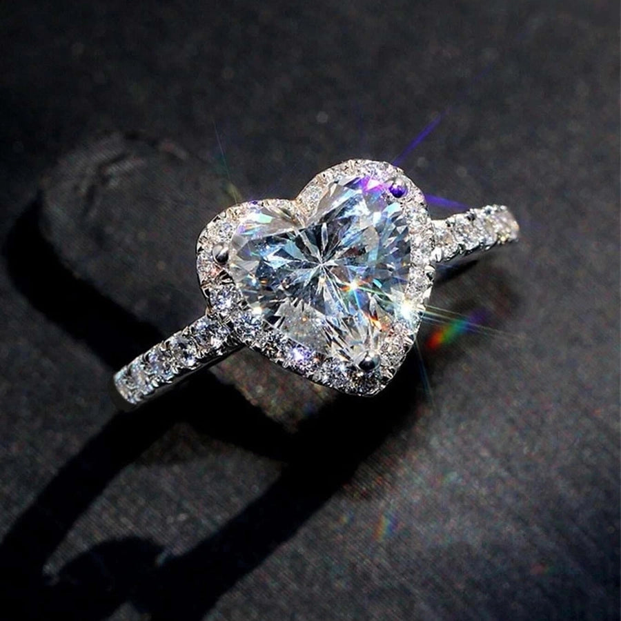 Classic Lady Heart-Shaped Ring