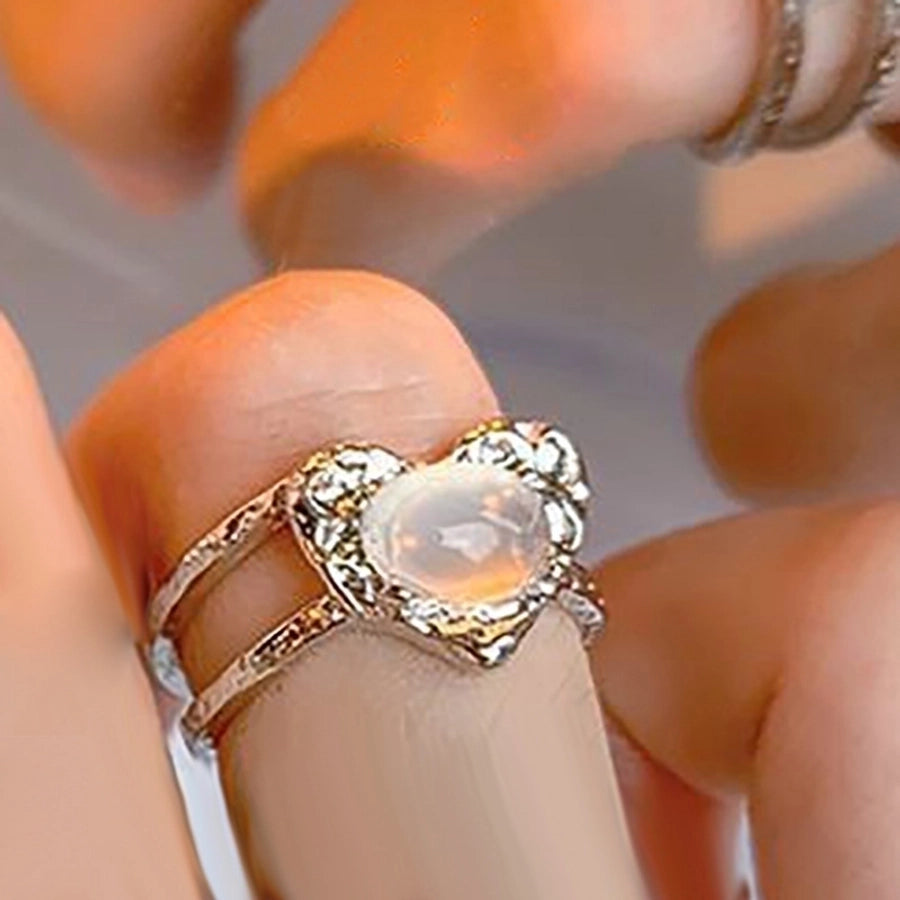 Sleek Hollow Zircon Ring