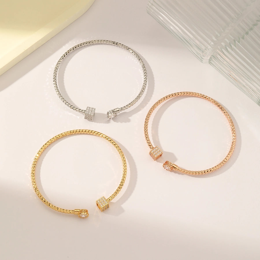 Jewelry Elegant Vintage Style Romantic Round Square Copper Zircon 18K Gold Plated Inlay Bangle