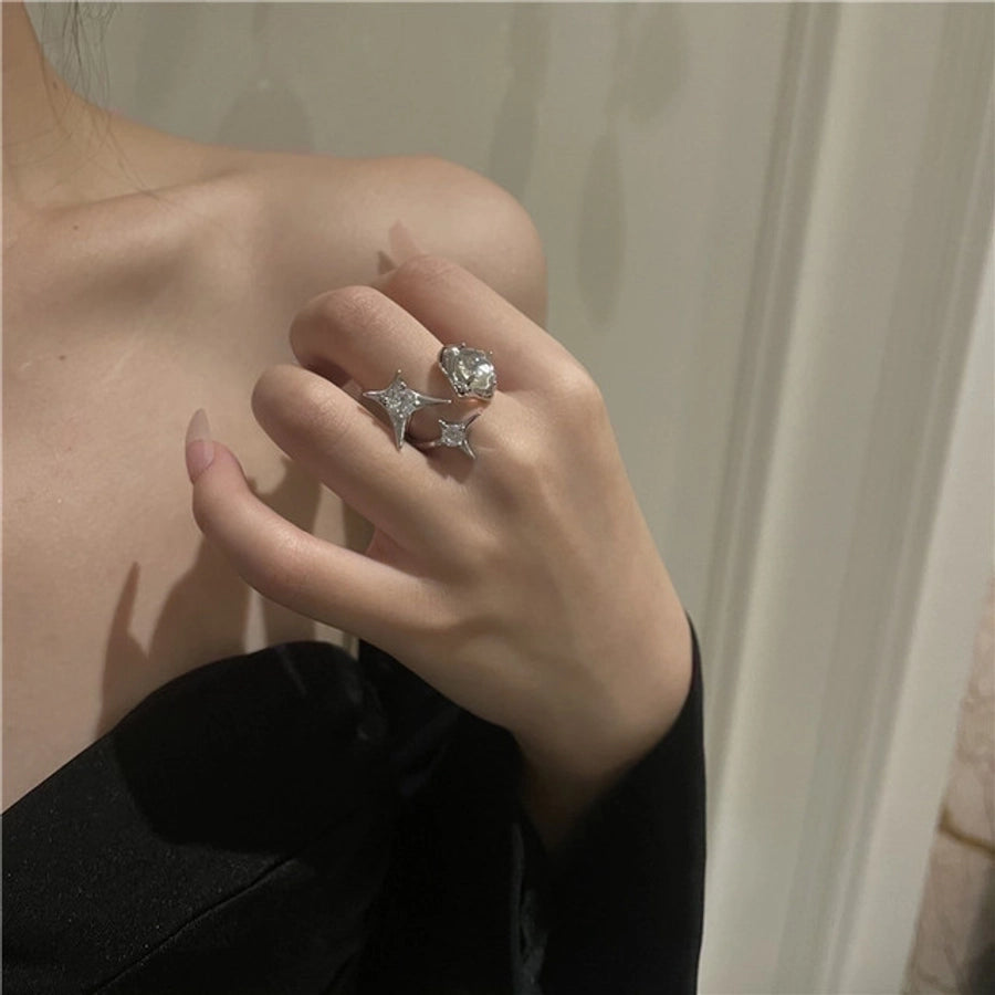 Sleek Hollow Zircon Ring