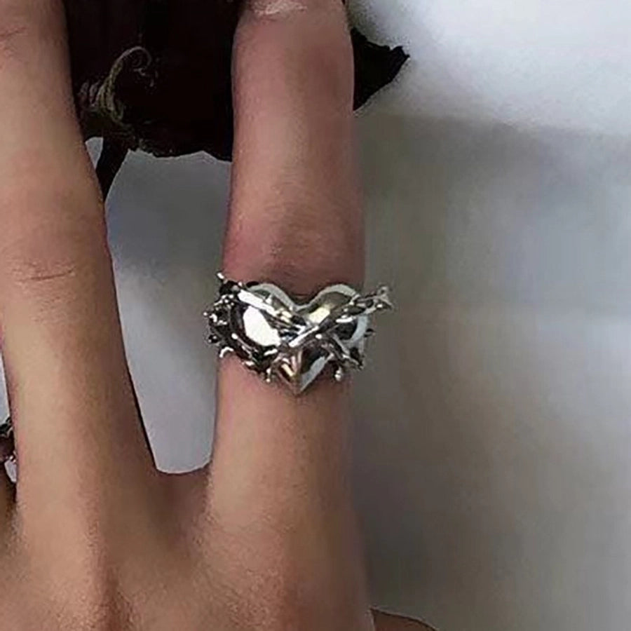 Sleek Hollow Zircon Ring