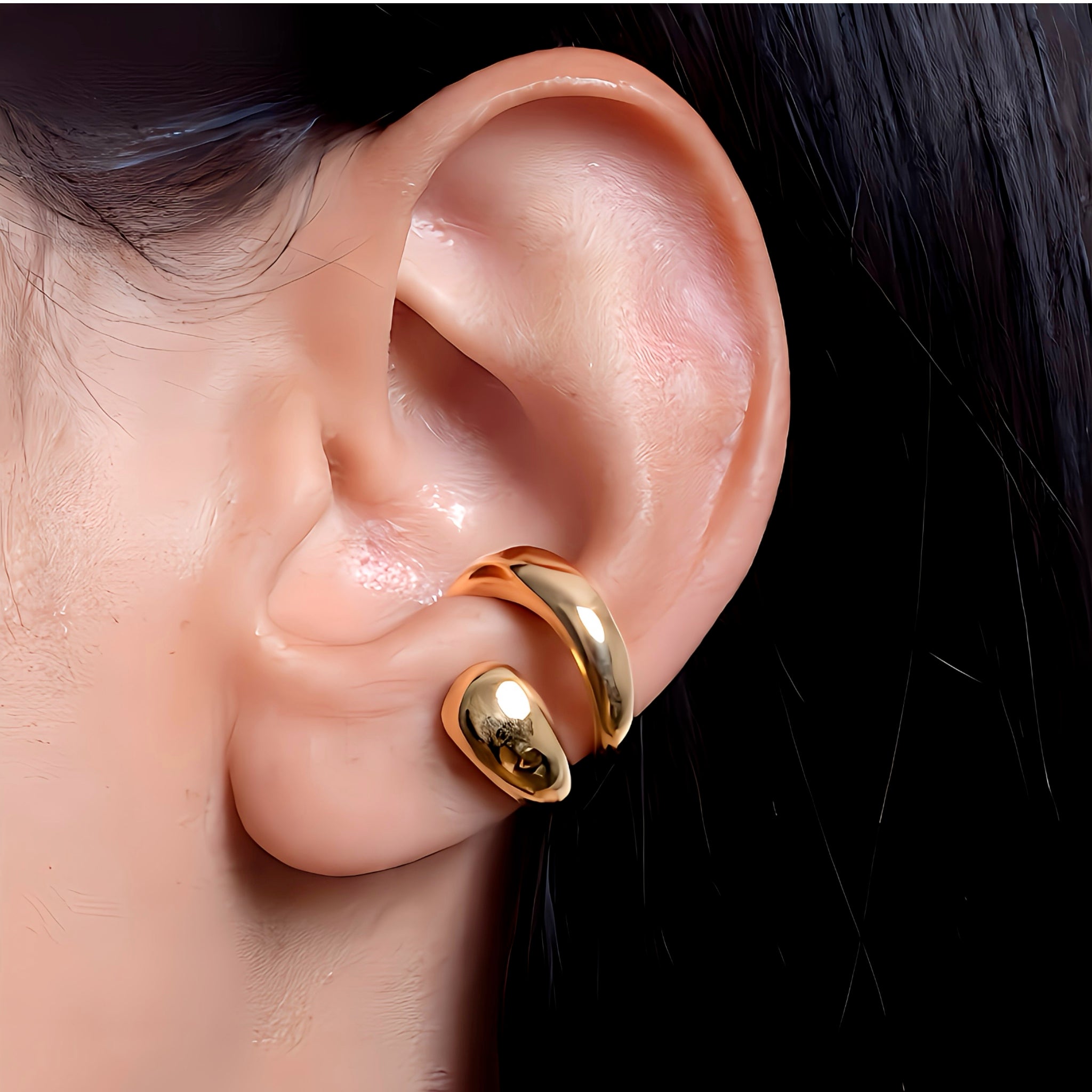 Elegant Gold Ear Cuff | Minimalist No-Piercing Earring