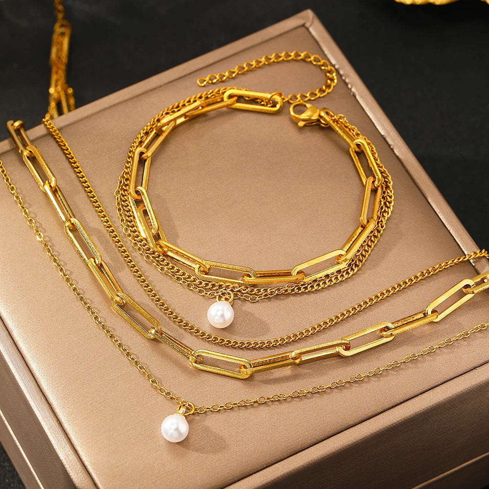 Elegant Pearl Multi-Layer Chain set