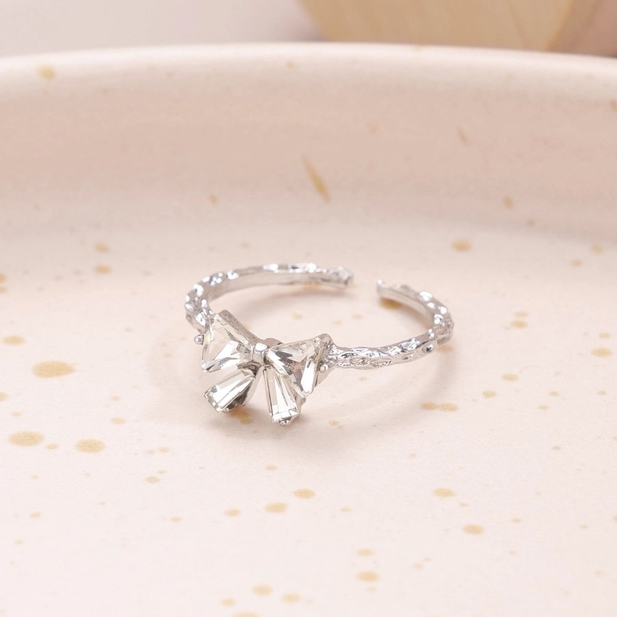 Bow Belle zircon Ring