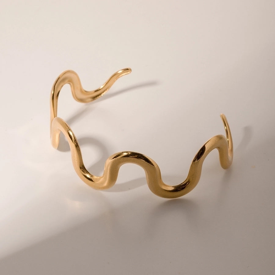 Geometric Chic Bangle