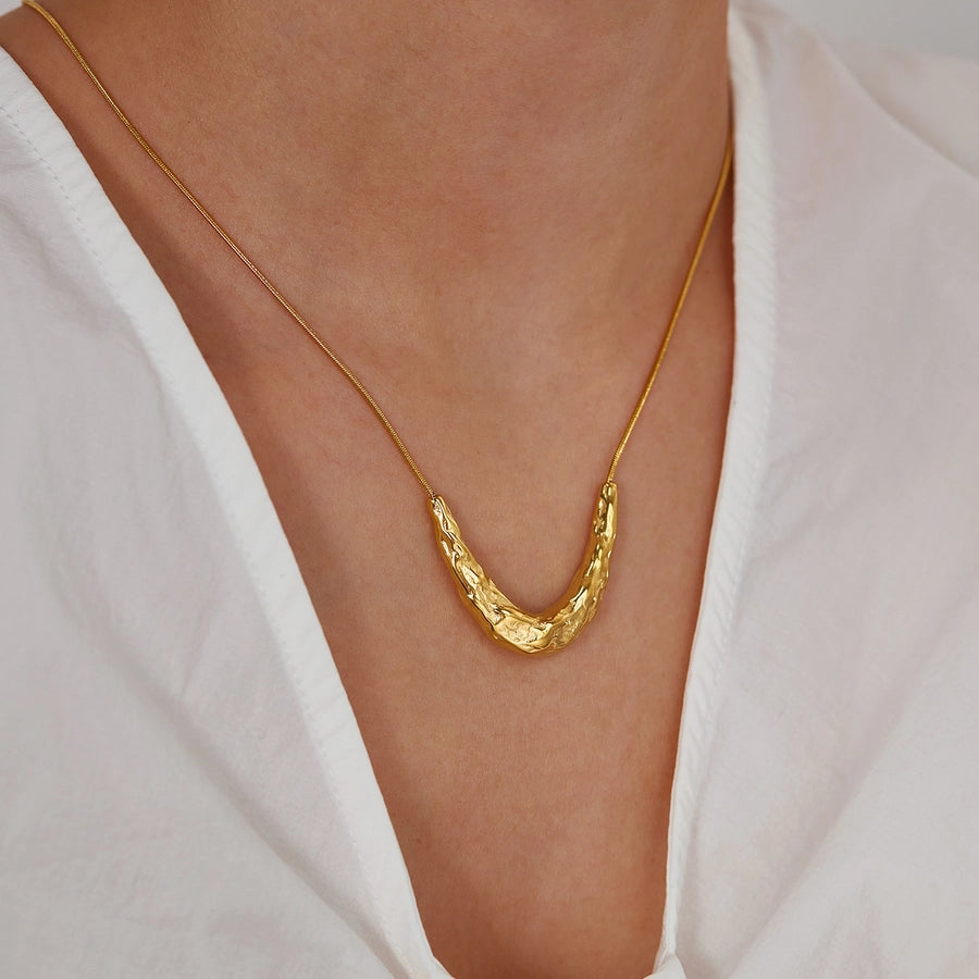 18K Gold Plated Minimalist style Ultra shaped Necklace