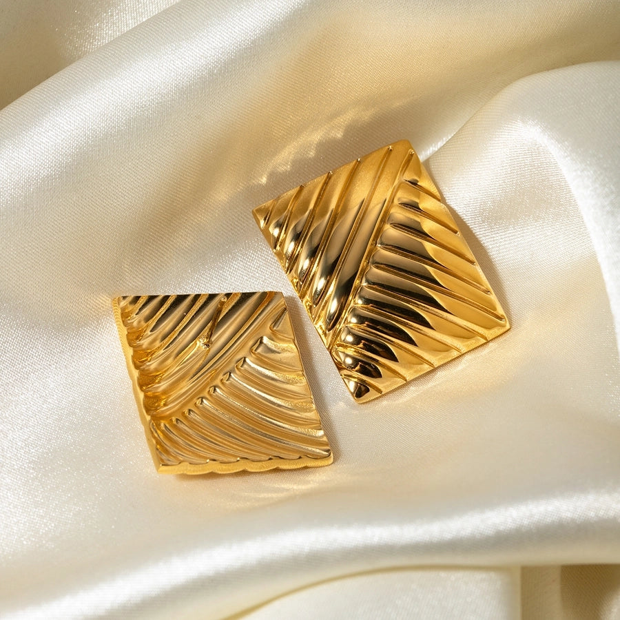 Radiant Retro Studs